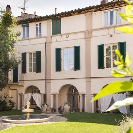 Lucus Exclusive Bed And Breakfast Lucca Exterior foto